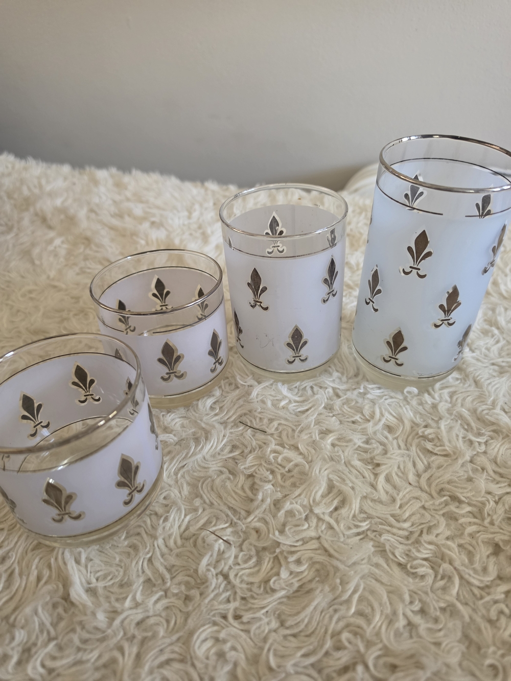 Vintage Libbey‎ Frosted Glass Tumblers Set of 4 Fleur De Lis Pattern